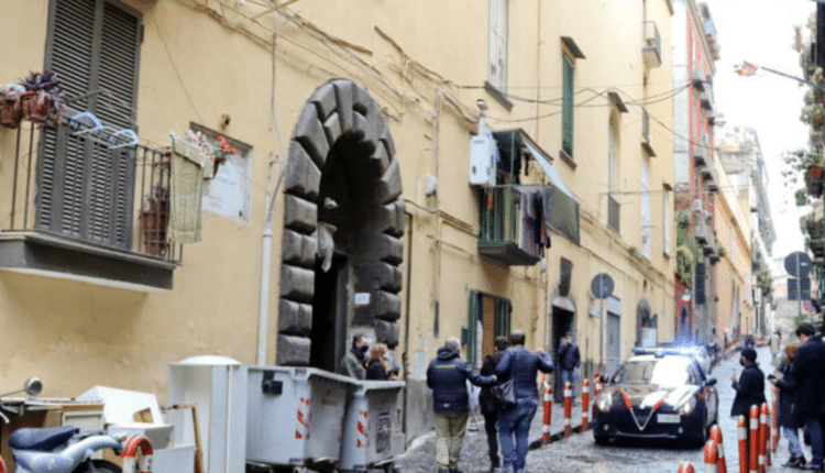 napoli - pizzofalcone