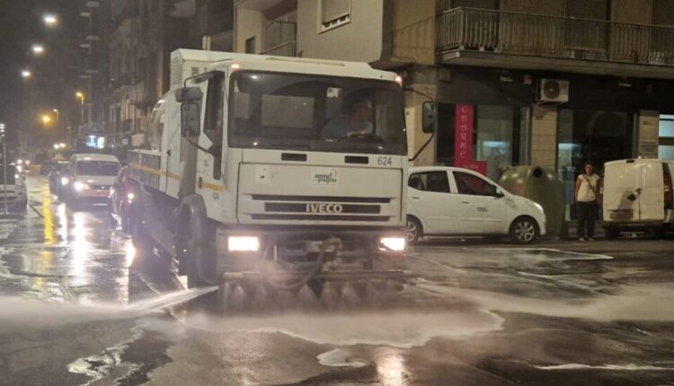 9-07-23 Bari di notte 2023_il programma degli interventi di lavaggio strade