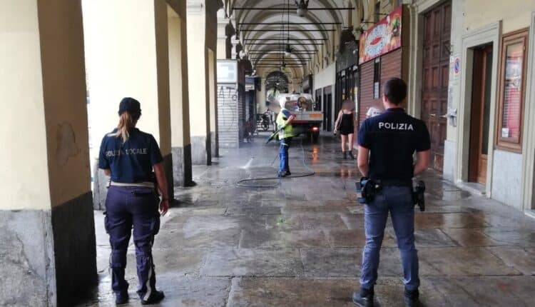Indiziato per furto di auto, due borse e resistenza a Pubblico Ufficiale: arrestato 41enne dalla Polizia di Stato