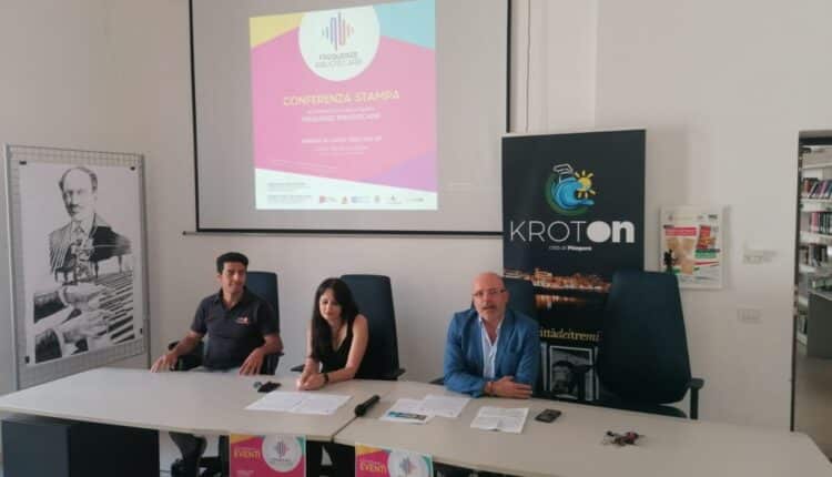 Crotone: presentato il progetto “Frequenze Bibliotecarie”