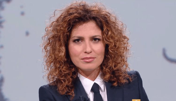 LE IENE PRESENTANO INSIDE_Roberta Rei