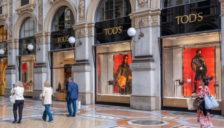 Milano: il comune aggiudica negozio a Loro Piana per 2,3 milioni di euro all'anno.