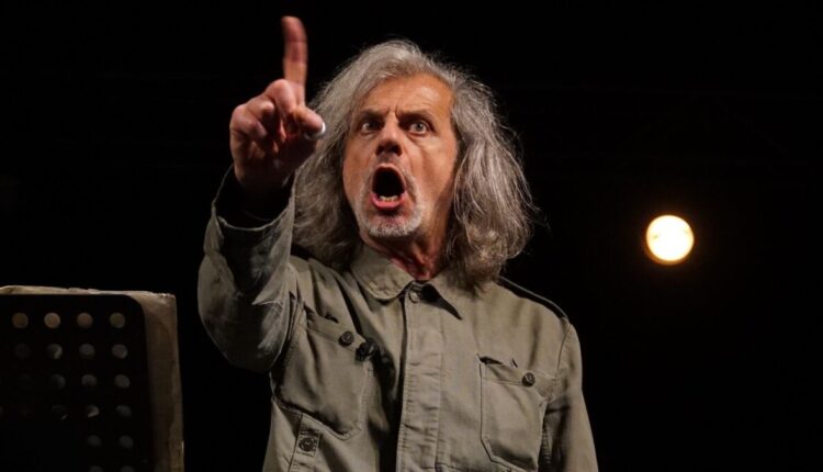 Milano: la Milanesiana, Alessandro Bergonzoni lunedì 10 al Piccolo Teatro Grassi.