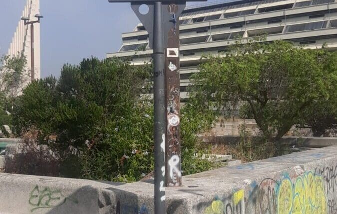 Napoli: ripristinata la targa di Marcello Torre al Centro Direzionale.