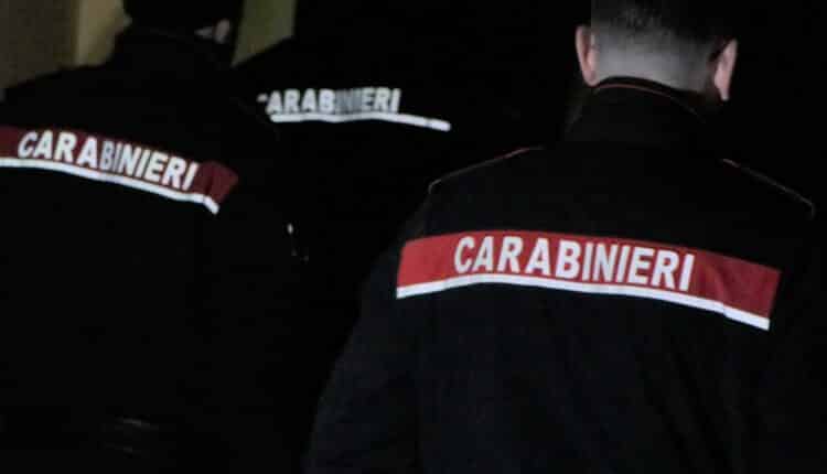 Orta di Atella: rapinatore tradito da un limone sulla maglietta e incastrato dalle telecamere di videosorveglianza