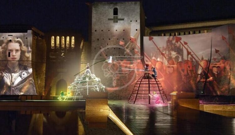 Rimini: Piazza Malatesta si riempie di meraviglia con "Wonderland, la versione di Alice"