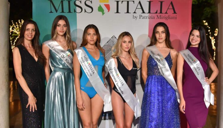 Alessandra Riva e le 5 finaliste