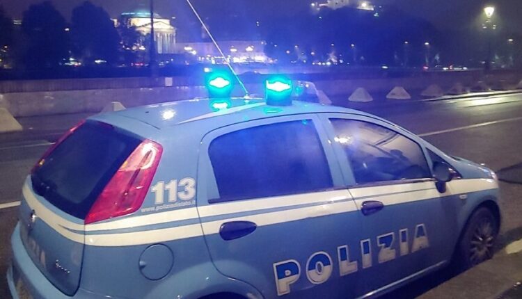 Torino: controlli delle forze dell'ordine nelle aree centrali della città