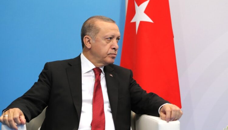Erdogan: "attendiamo da più di 50 anni di entrare nell'Unione Europea"
