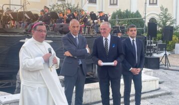 Loreto: marce militari tradizionali, brani originali e musica classica e contemporanea all’esibizione della Banda Musicale della Polizia di Stato