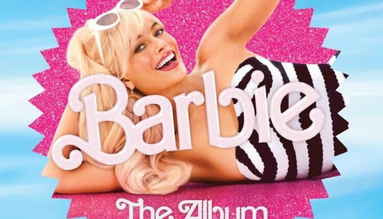 Milano: tripudio di rosa a Portanuova per l'atteso film di "Barbie" 