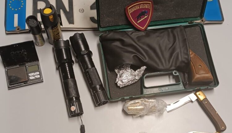 Novara: sei colpi di arma da fuoco per intimorire un gruppo di ragazzi, arrestato dalla Polizia per detenzione di armi illegali