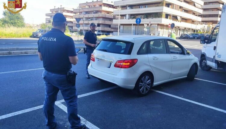 Roma, arresti per droga: 6 persone gravemente indiziate per spaccio, sequestrate dosi di hashish e cocaina