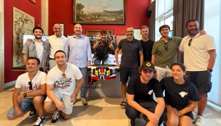 l "Palio dei Bracieri" accende l'estate da Capitale di Pesaro