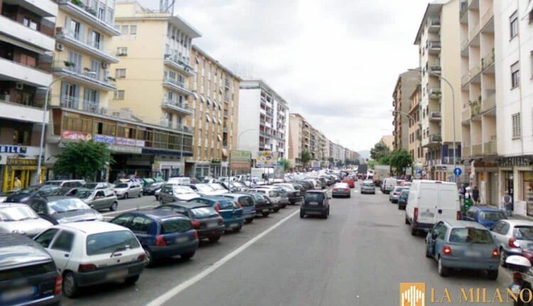 Roma: investigatore della Polizia di Stato fuori servizio scopre 2 uomini che tentavano di usare 4 carte di credito appena rubate