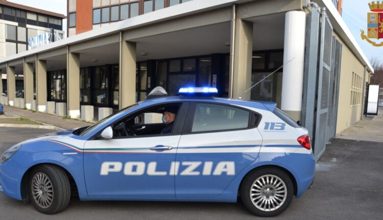 Minacce e maltrattamenti contro familiari: la Polizia di Stato di Rimini arresta due persone