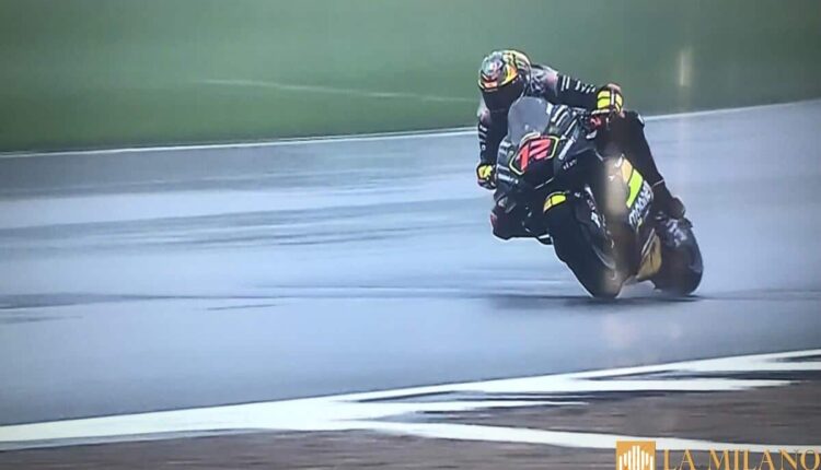 MotoGP, qualifiche del Gran Premio di Silverstone: pole position di Bezzecchi, 2° Miller e 3° Alex Marquez