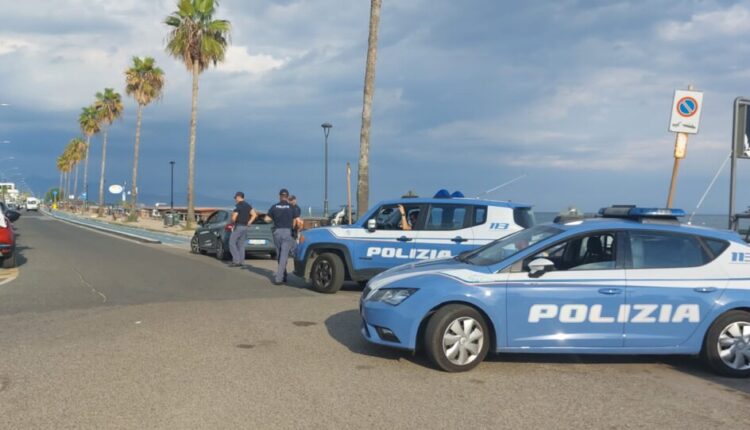 Latina: in occasione di Ferragosto, incessante l'attività di controllo straordinario tra i comuni di Sabaudia e Terracina, identificate oltre 90 persone, tra cui 15 con precedenti di polizia