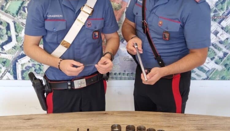 MONTESACRO - Sequestro arnesi Carabinieri San Basilio (1)