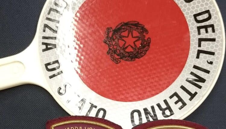 Pesaro: guardie giurate in divisa senza abilitazione, tre denunce.