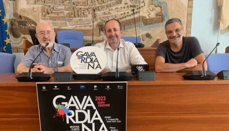 Pesaro, l arte è en plein air con la Gavardiana 2023, dal 5 al 13 agosto in mostra le opere frutto dell ingegno di artisti e hobbisti nelle corti e nei luoghi della cultura della città