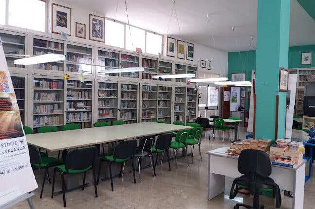 Biblioteca di Grottasanta