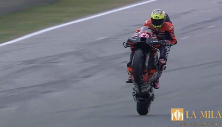 MotoGP, sprint race del Gran Premio di Catalunya: vince Aleix Espargarò, 2° Bagnaia e 3° Vinales