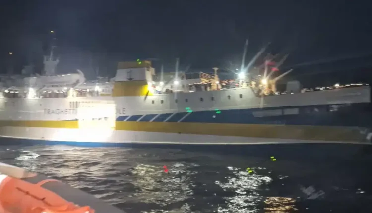 Incendio sul traghetto da Lampedusa a Porto Empedocle: a bordo 177 persone, di cui 150 passeggeri e 27 membri dell'equipaggio