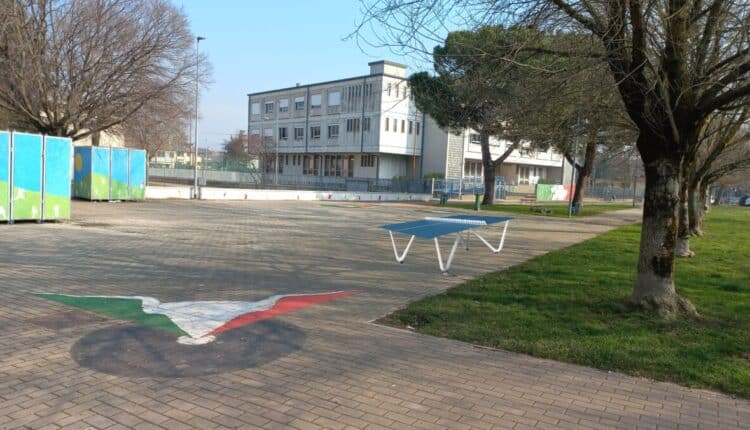 Simulazione_ping_pong_