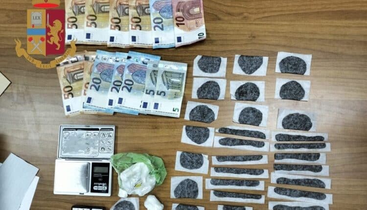 Taranto: operazione antidroga della Polizia di Stato recuperate dosi di hashish e cocaina, arrestati due giovani