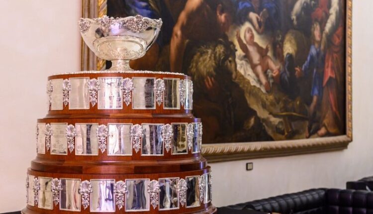 Coppa Davis, da oggi il trofeo esposto nell’anticamera della Sala Rossa di Palazzo d’Accursio a Bologna