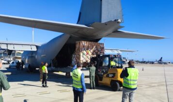 Atterraggio in Egitto del primo carico di aiuti a favore della popolazione civile della Striscia di Gaza