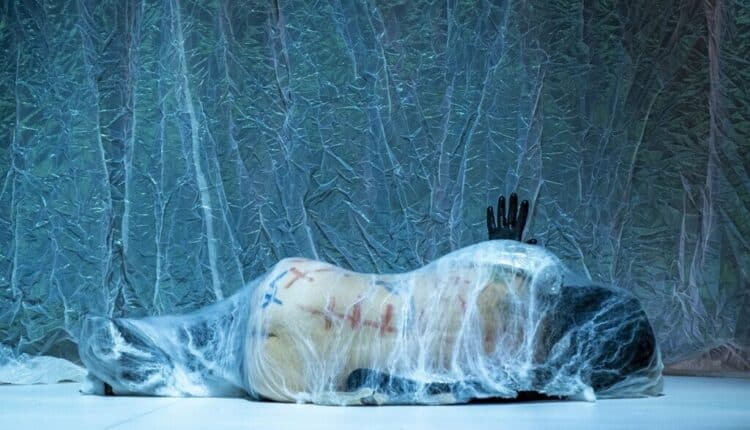 Bologna: Frankenstein (a love story), il nuovo spettacolo di Motus, debutta il 13 e 14 ottobre al Teatro Arena del Sole di Bologna