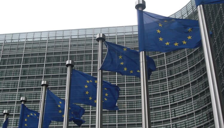 Bruxelles: via libera al nuovo testo del Regolamento su migrazioni e asilo