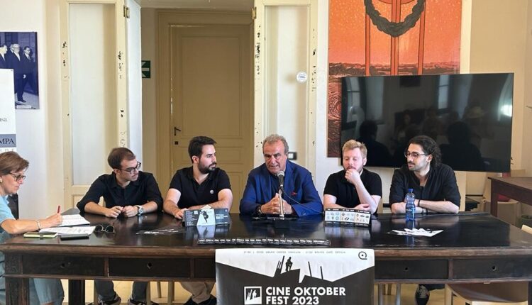 Siracusa presenta la terza edizione di Cine Oktober Fest , dal 6 al 31 ottobre all'Urban Center e al Biblios Cafè.