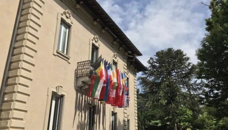 Varese: scoperto uno dei due “ladri delle macchinette” presso l’istituto “Art School”.