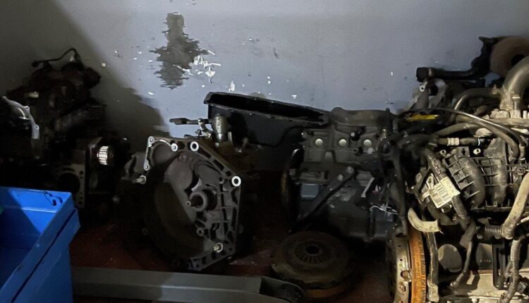 Poggioreale: sequestrata autofficina priva di qualsiasi tipo di autorizzazione amministrativa