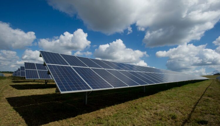 L’Italia del fotovoltaico: Lombardia al primo posto, ma la Puglia produce più energia