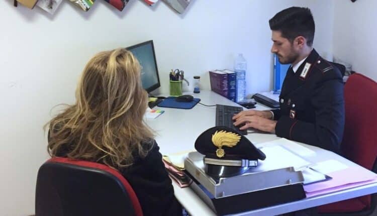 Bologna: prende auto e telefonino della fidanzata senza il suo permesso, 23enne arrestato dai Carabinieri.