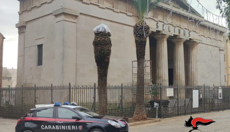 Castelvetrano (Trapani): senza patente non si ferma all’alt e si da alla fuga. Viene arrestato il 36enne.