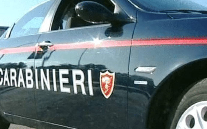 Livorno: identificato e denunciato il presunto autore di una tentata truffa con la tecnica “dello specchietto”.