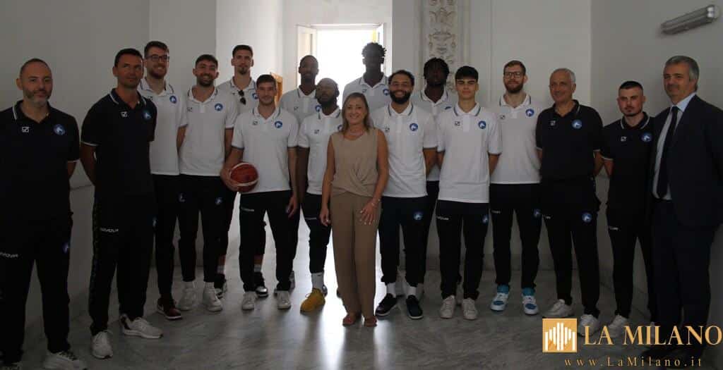 Napoli: il PalaBarbuto affidato in gestione alla GeVi Basket parte con la sfida sold out con la Armani Jeans.