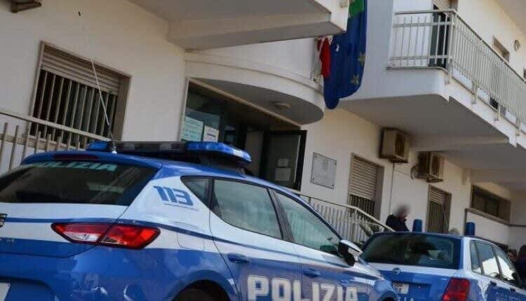 Foggia: ispettore ASL abusa dei suoi poteri per avere sushi dal valore di 300 euro gratis, ai domiciliari.