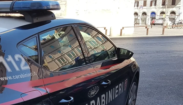 Esquilino/Viminale(Roma): un fermo di indiziato di delitto e 2 arrestati, per reati contestati di furti e rapine, da parte della Polizia di Stato.
