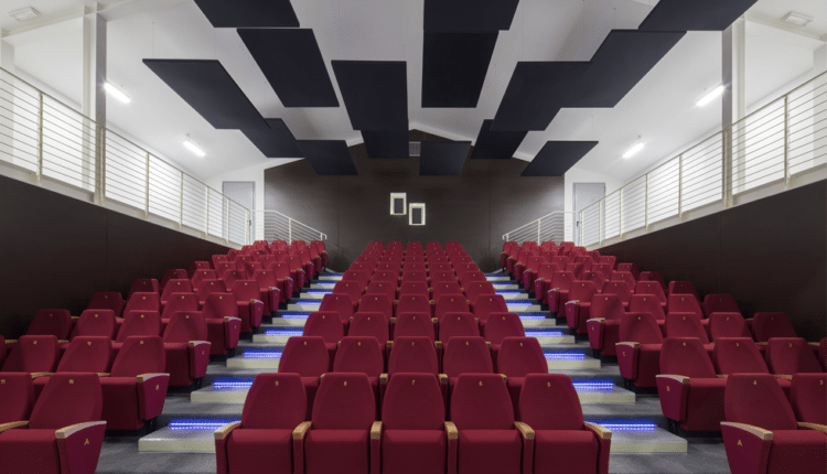 La Spezia presenta in anteprima nazionale il film “L’ultima volta che siamo stati bambini” di Claudio Bisio.