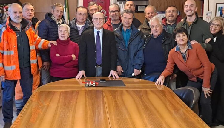 Chieti: pergamena di ringraziamento agli operai comunali.