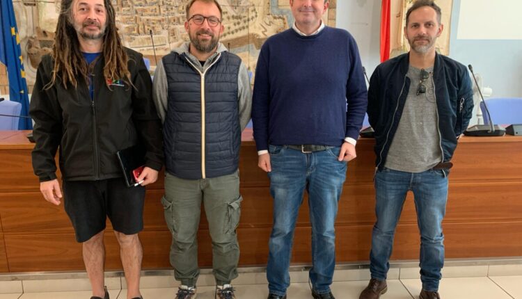 Musica in Bicipolitana: chiude domenica a Pesaro con i berlinesi "Lucy Kruger & the lost boys" al Teatro dei Bottoni