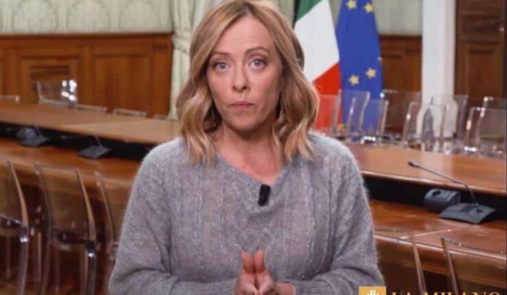 La Premier Giorgia Meloni in diretta negli “appunti di Giorgia”
