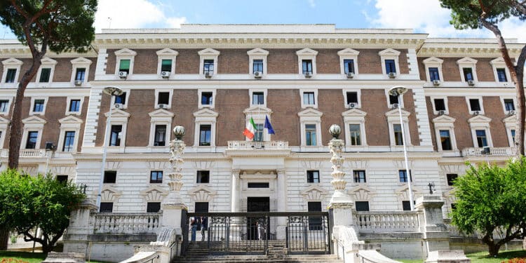 Ministero dell’Interno: assegnati i fondi per la realizzazione e la manutenzione di opere pubbliche ai comuni commissariati per mafia
