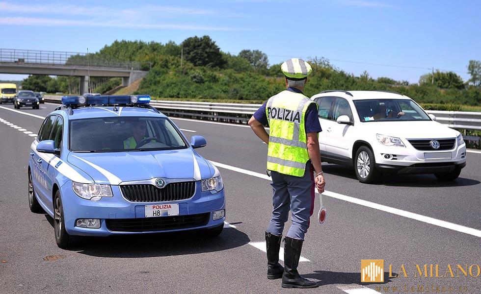 Controlli a tappeto della Polizia di Stato sulle strade della provincia di Frosinone per ridurre l’incidentalità stradale.
